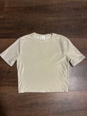 Lululemon Wundermost Ultra-Soft Nulu Crewneck Cropped T-Shirt size S